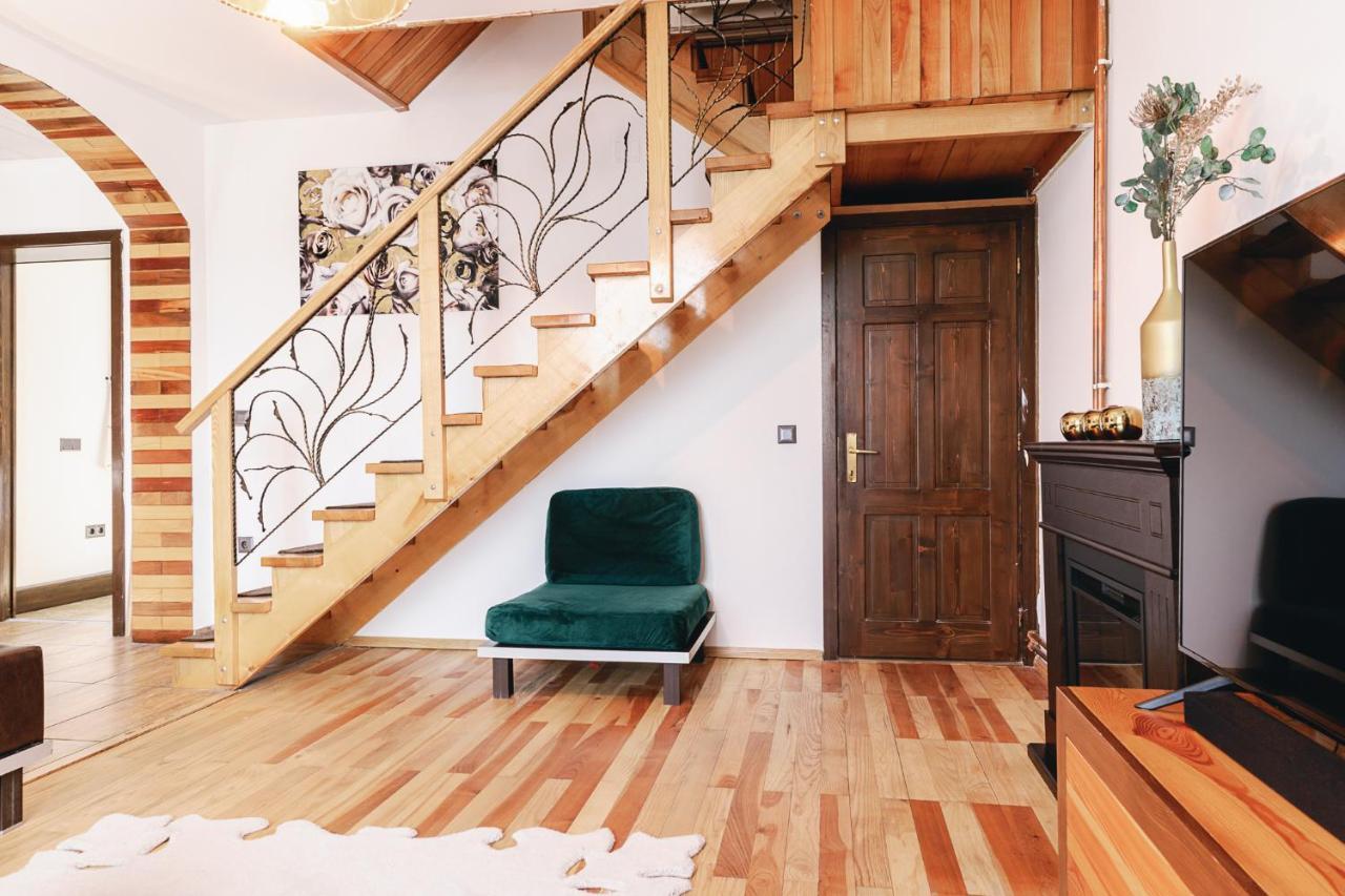 Villa Casa Tamplarului Alba Iulia Exterior foto